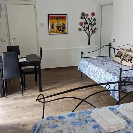 L' Arco Rosa Bed & Breakfast Alatri