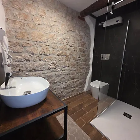L' Arco Rosa Bed & Breakfast 3*