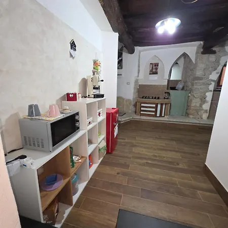 Bed & Breakfast L' Arco Rosa 3*